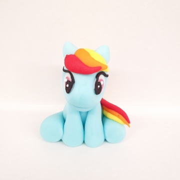 Figurka cukrowa Konik kucyk...